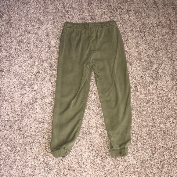 Kids green joggers - Picture 2 of 2